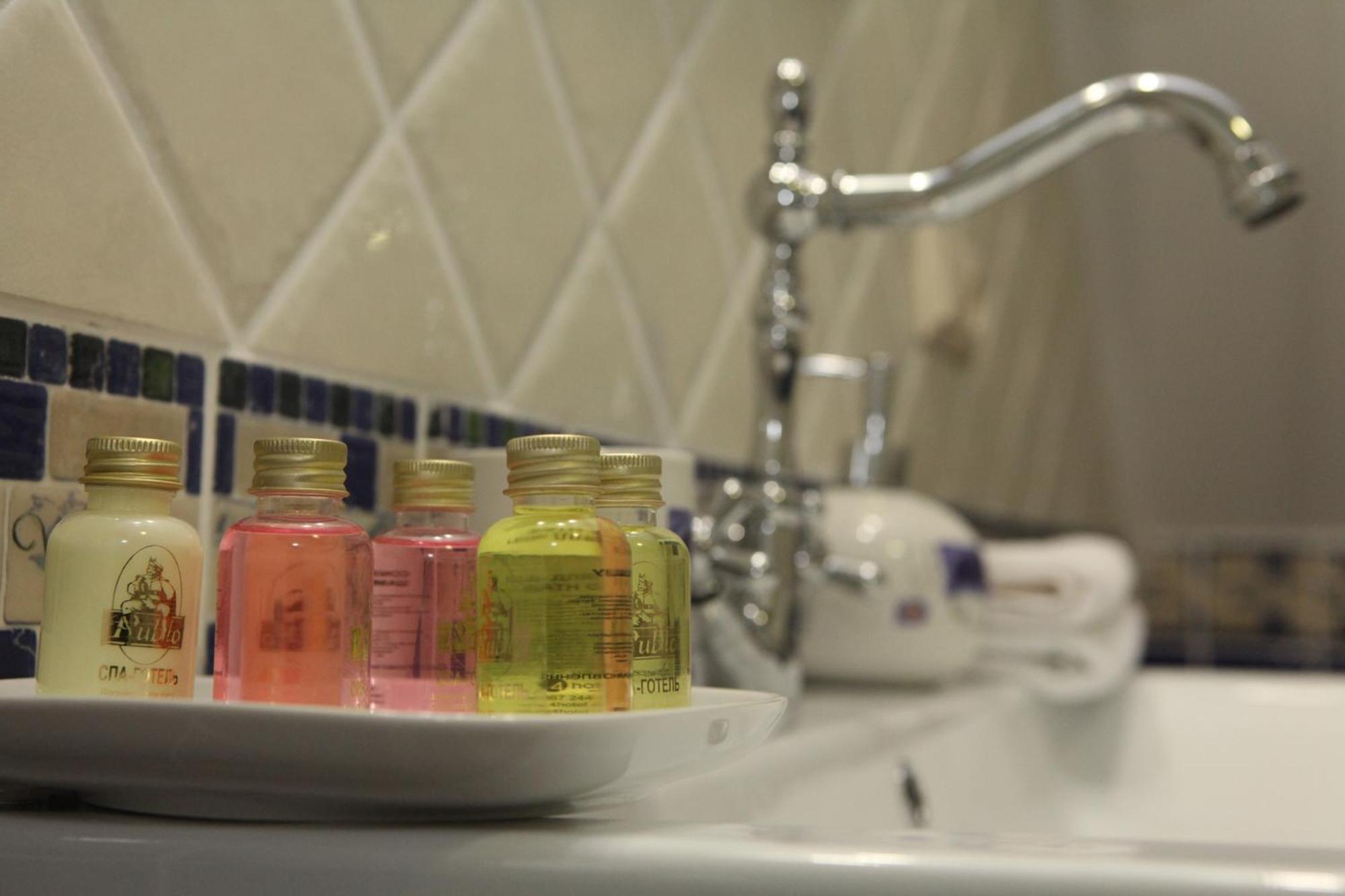 Publo Spa Hotel Vyshkove الغرفة الصورة
