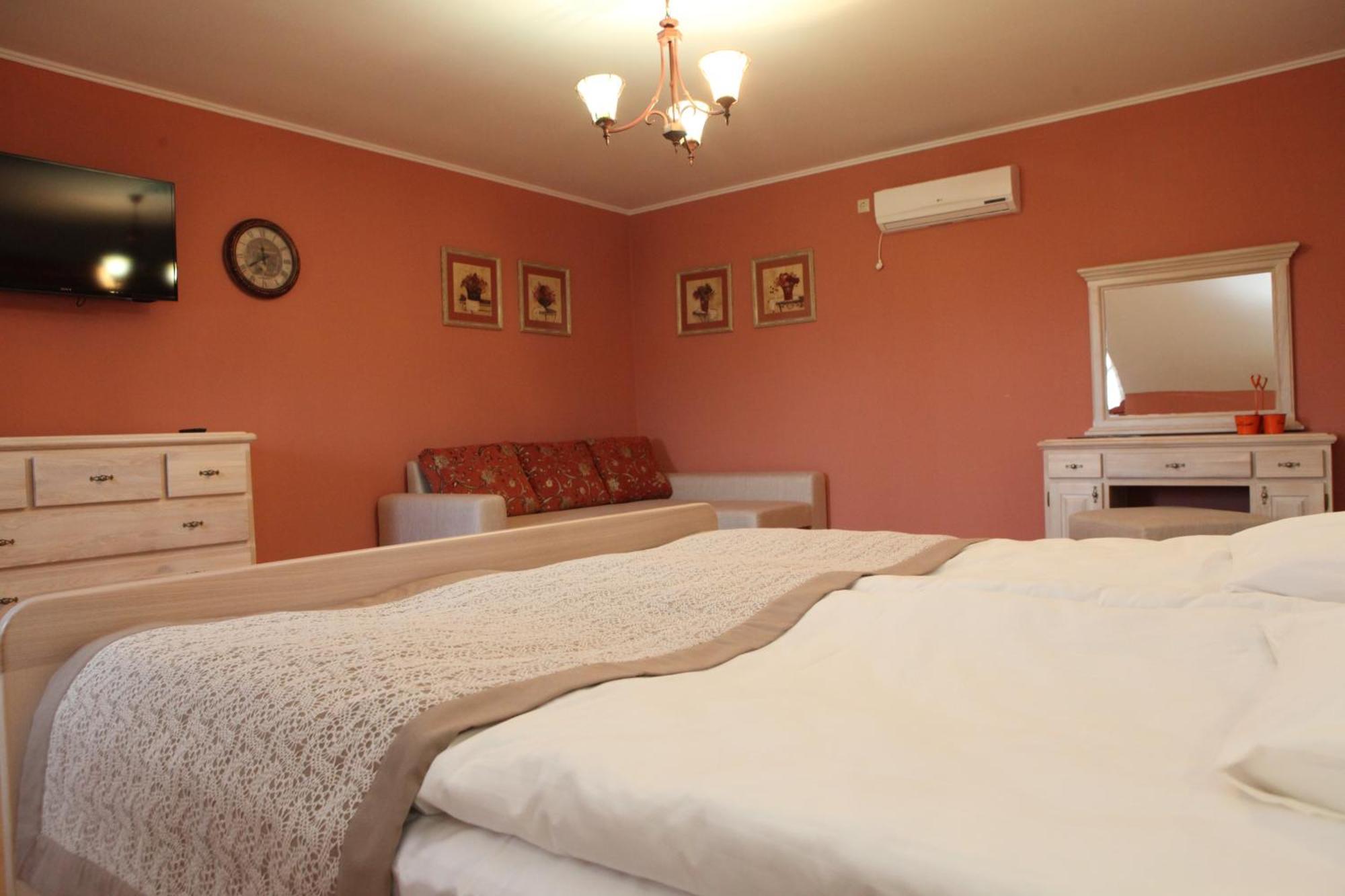 Publo Spa Hotel Vyshkove الغرفة الصورة