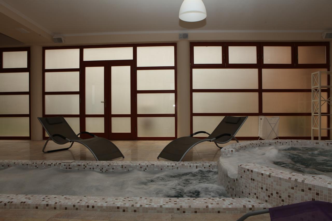 Publo Spa Hotel Vyshkove المظهر الخارجي الصورة